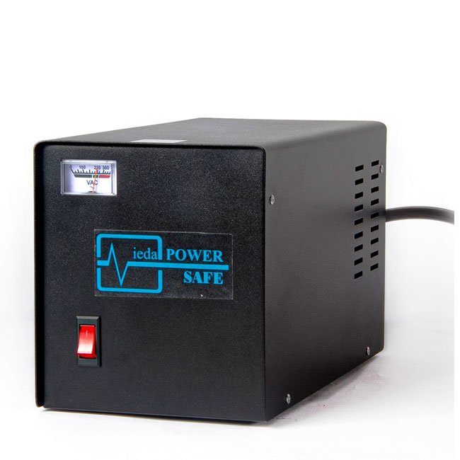Estabilizador de Voltaje Elise Ieda Power LCR30-4.5% | 3.0 KVA, 220V, 6 Tomas, Estado Sólido